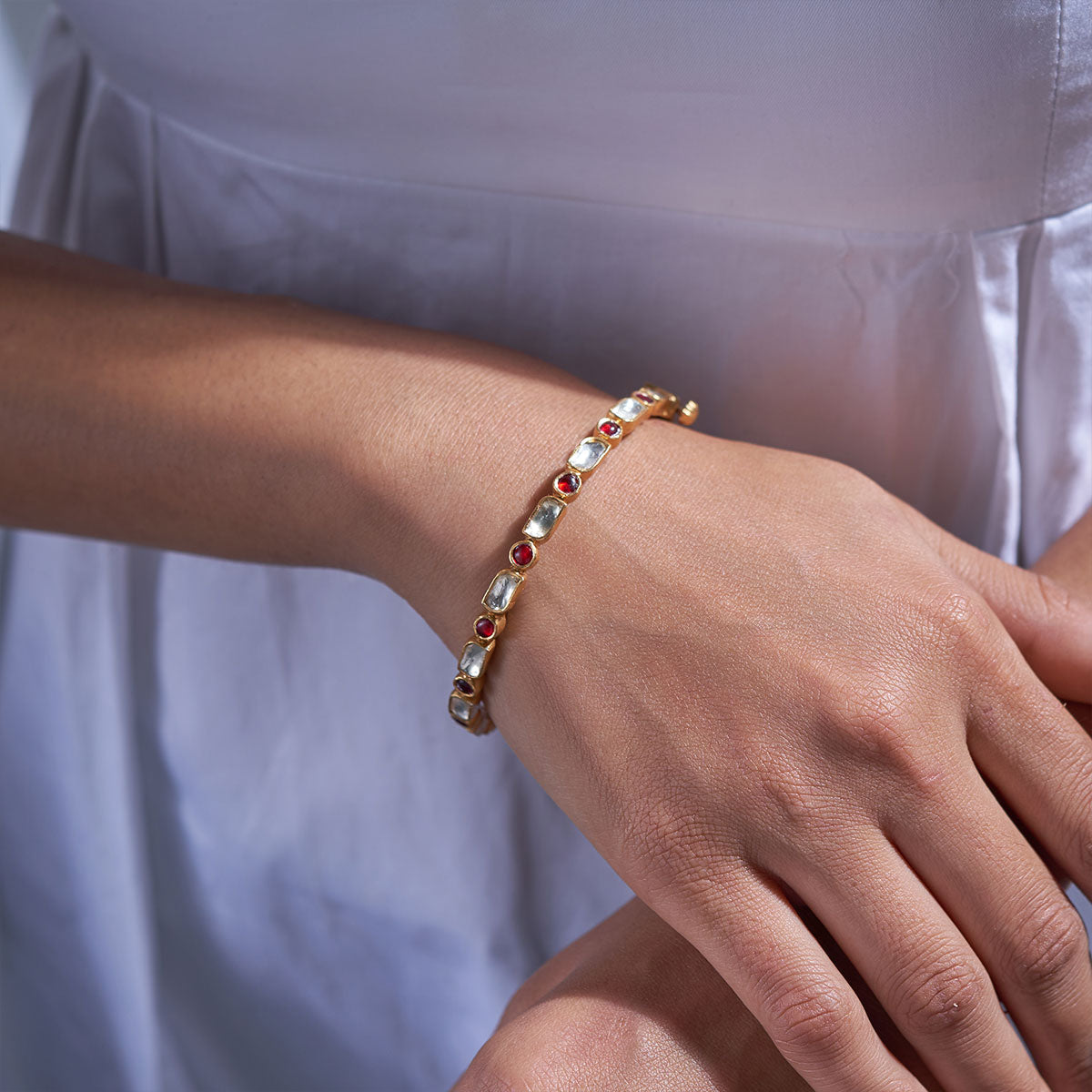 Arna Bangle