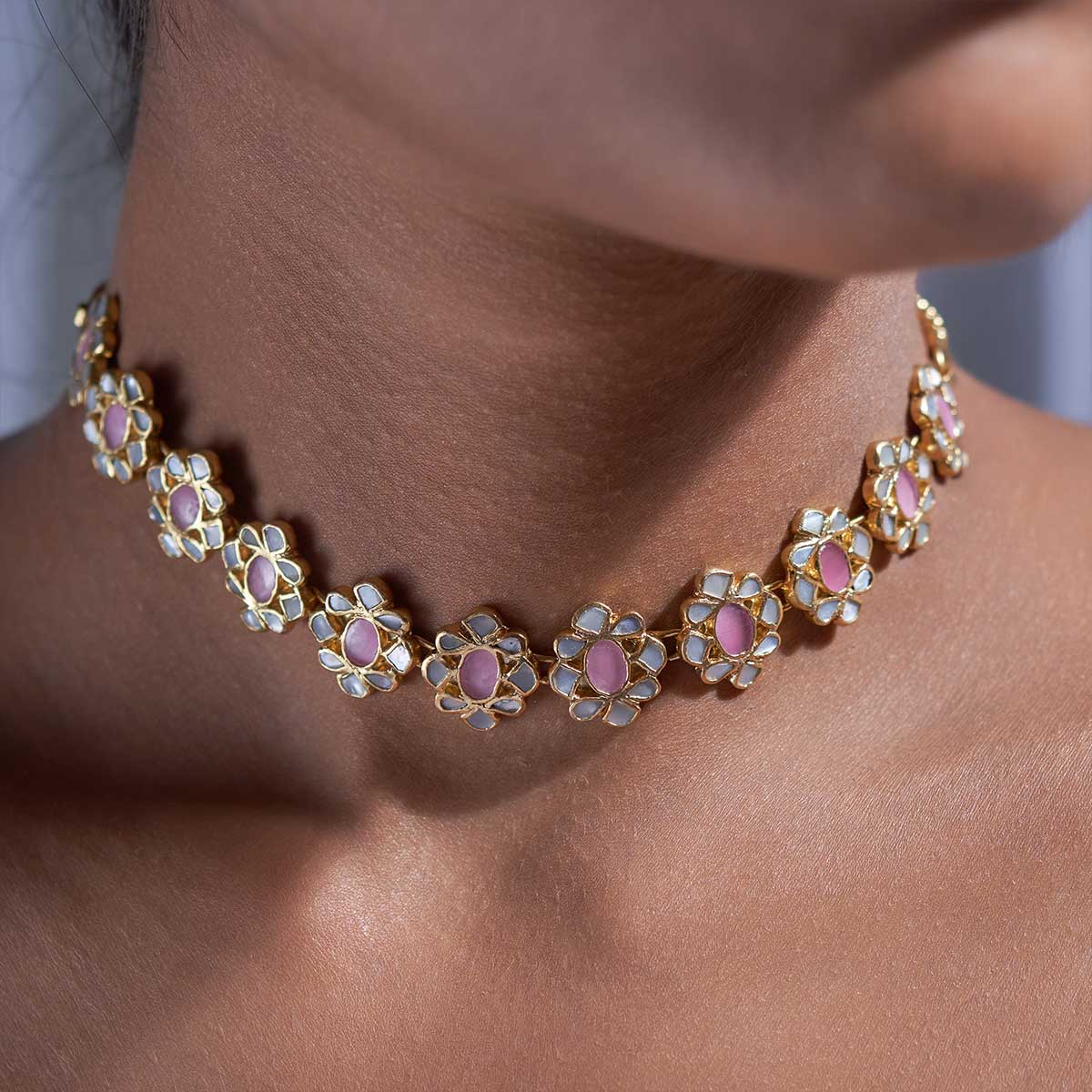 Rose Amara choker