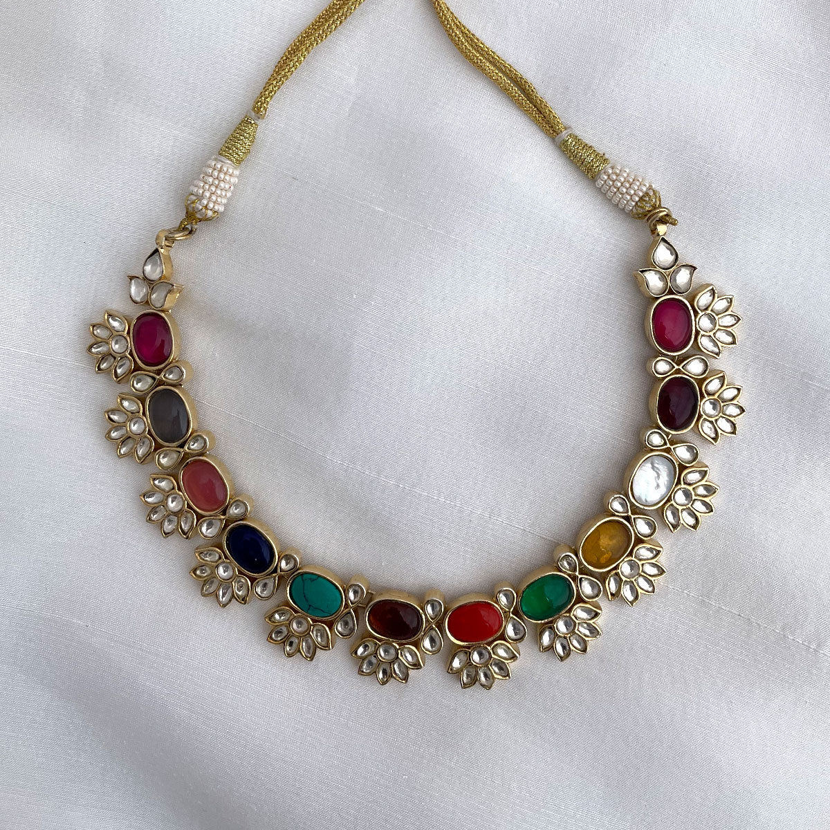 Navkamal choker set
