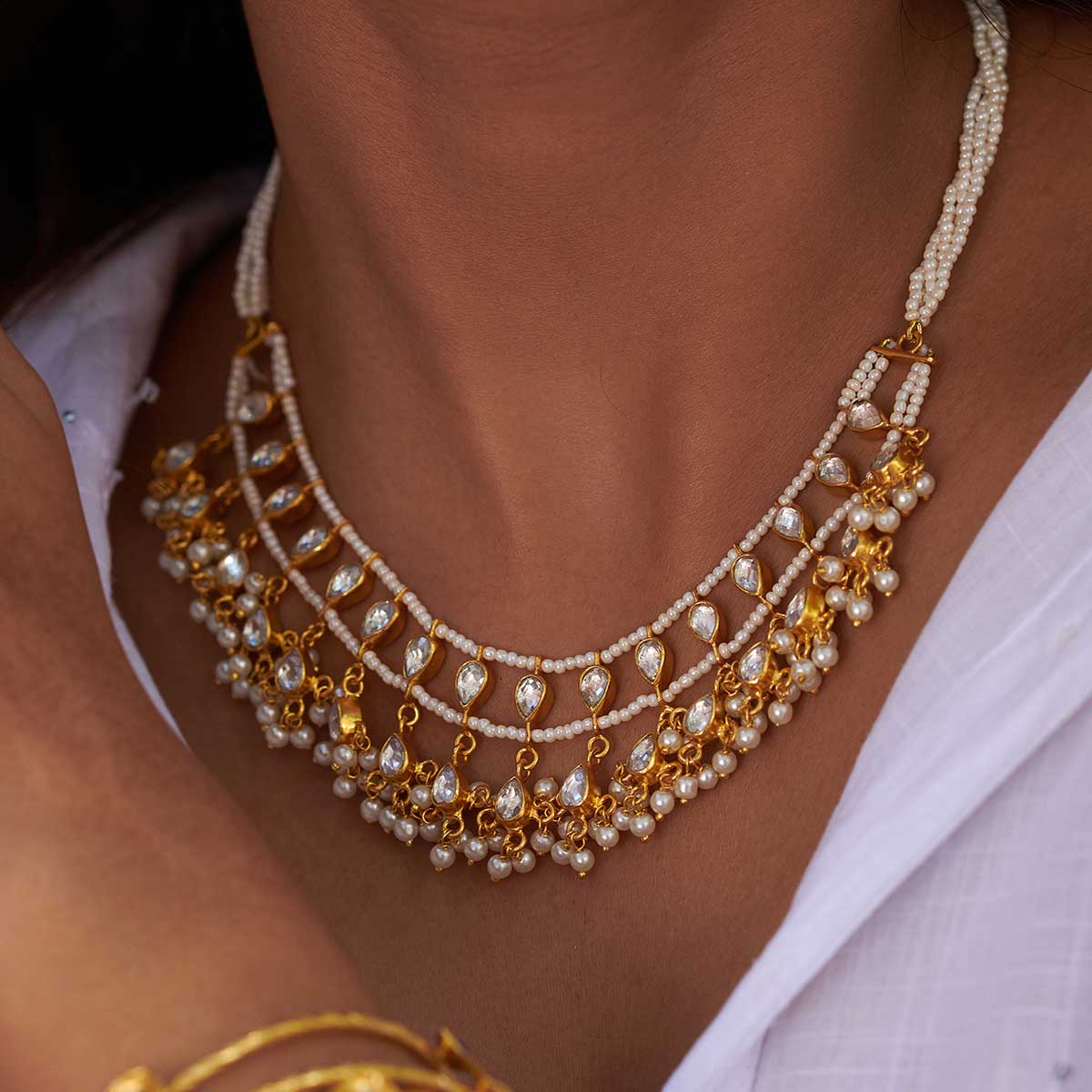 Aara Pearl Necklace